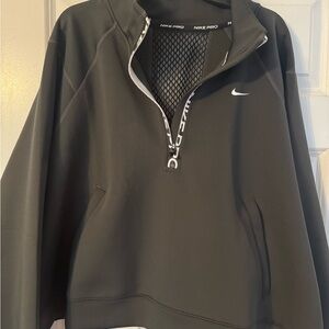 Nike DriFit Woman’s Quarterzip